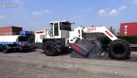 WR2300E，上海高速公路路基冷再生