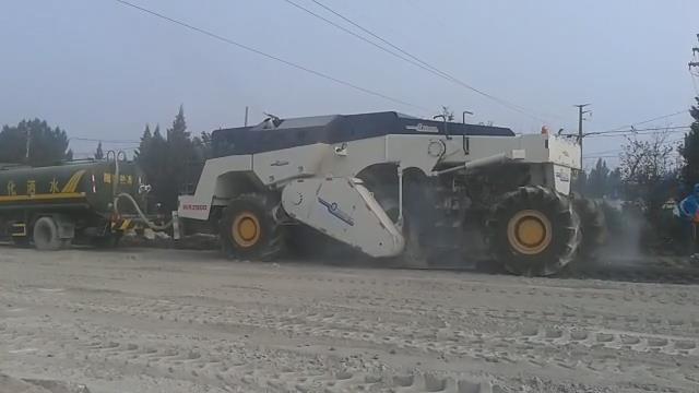 RZ2300B，安陽(yáng)水穩(wěn)冷再生