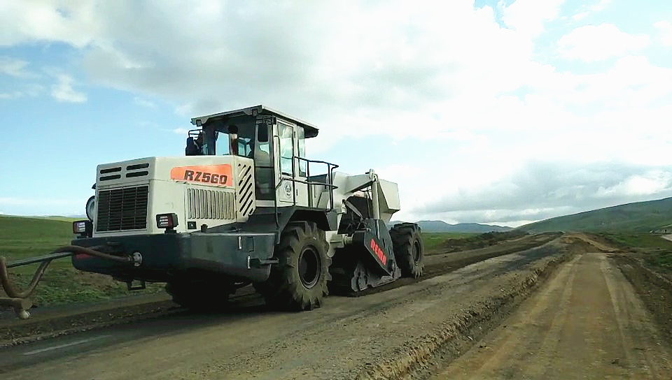 RZ560，蒙古大草原冷再生